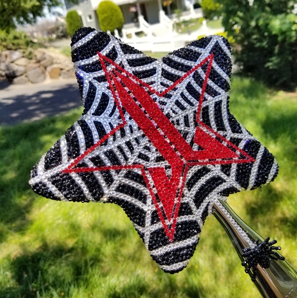 🆕️Jeffree Star, Bling, Custom Spider Web Mirror - Picture 2 of 12